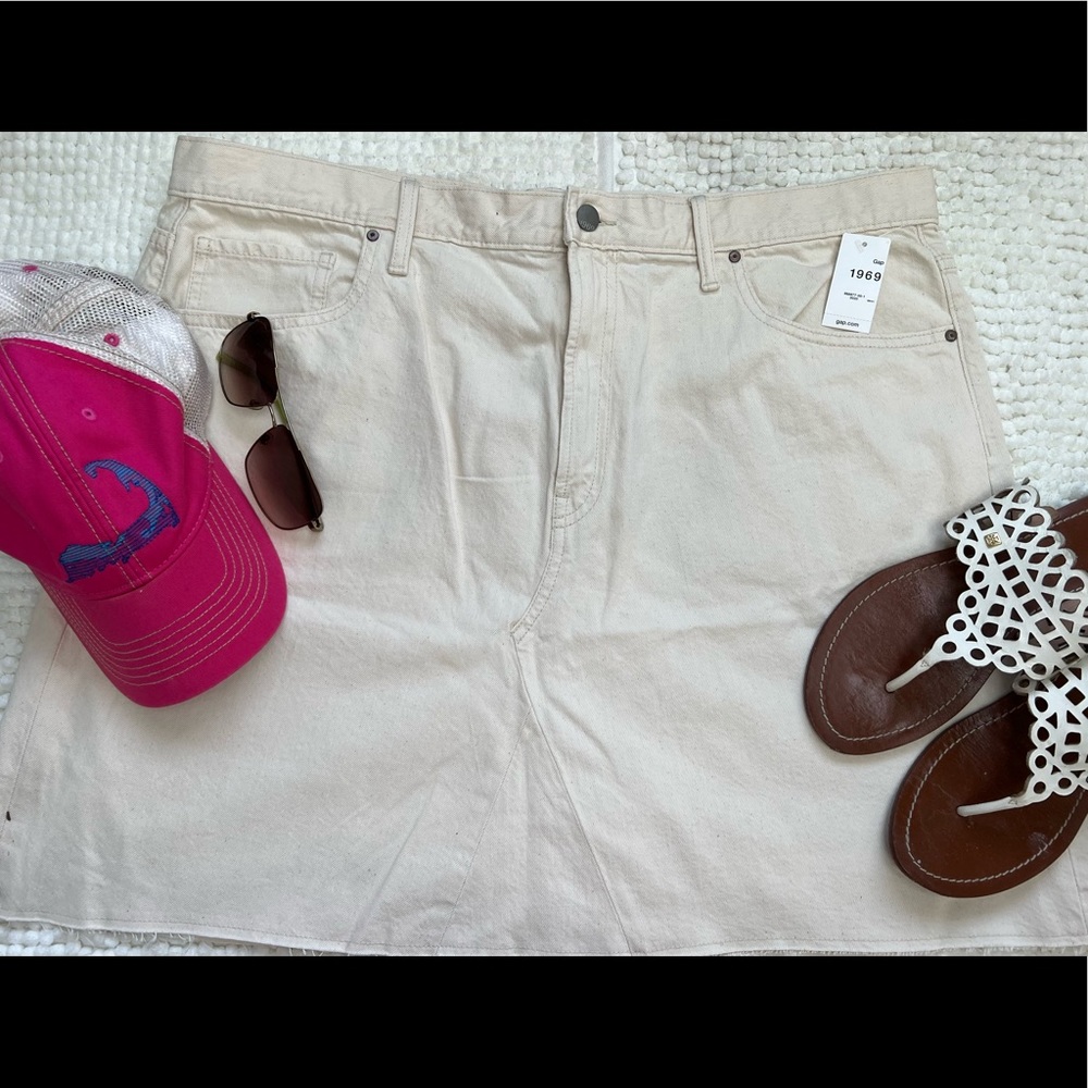 NWT Gap Skirt